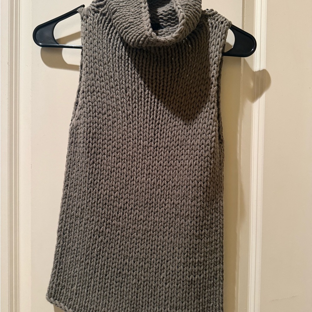 The Limited Gray Handknit Turtleneck Sweater
